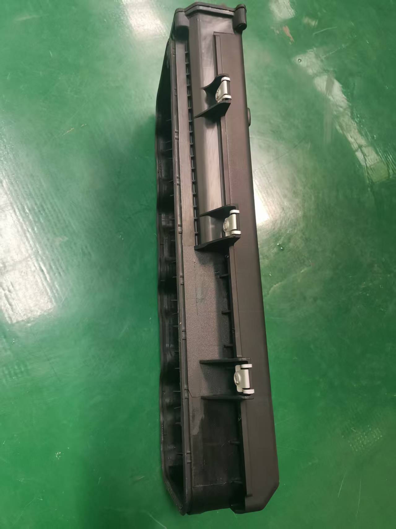 路依茨奔腾OM904/OM924发起机气缸盖罩50500035/A9040100930
